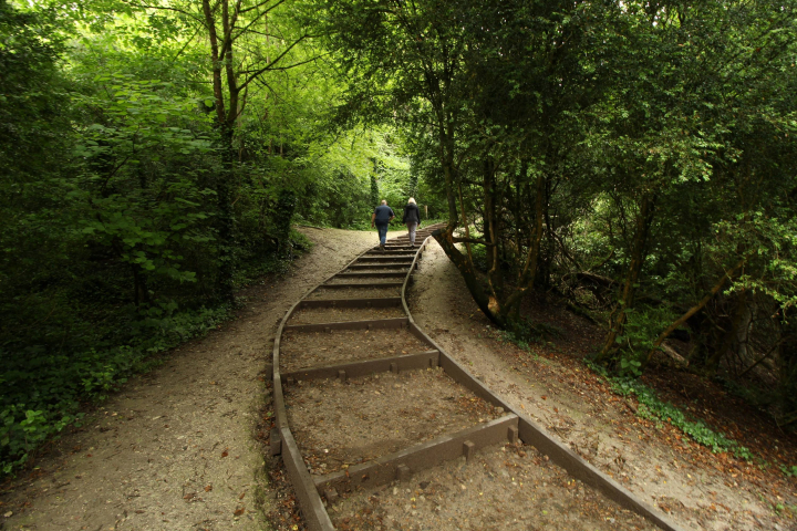 7 7 Million Bottle Tops Turned Into 300 Steps