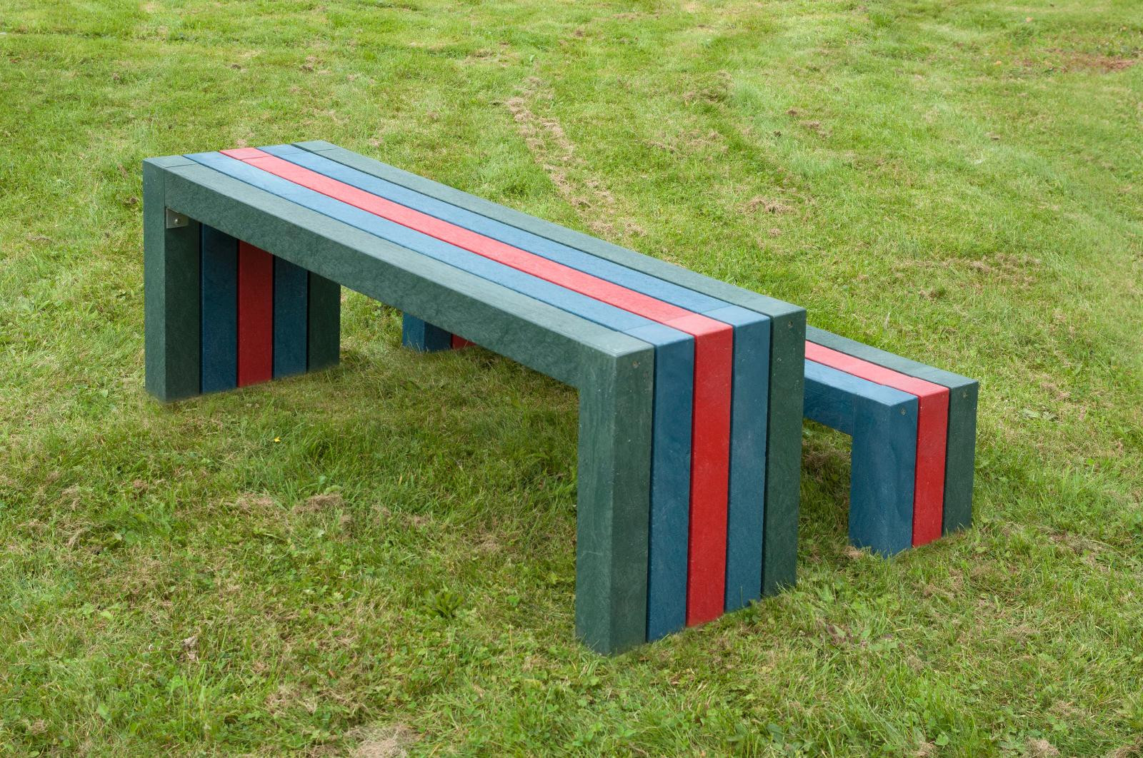 Calero children's table