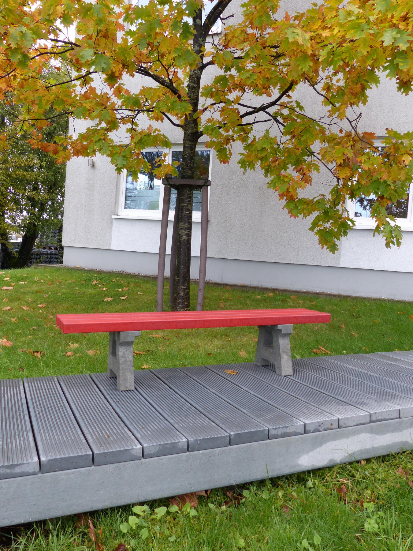 Canetti children's bench