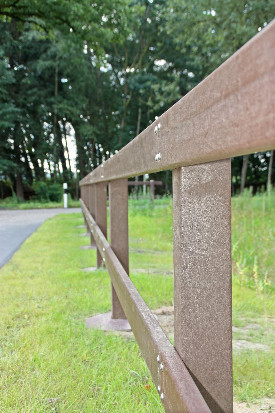 Board profile with internal steel reinforcement