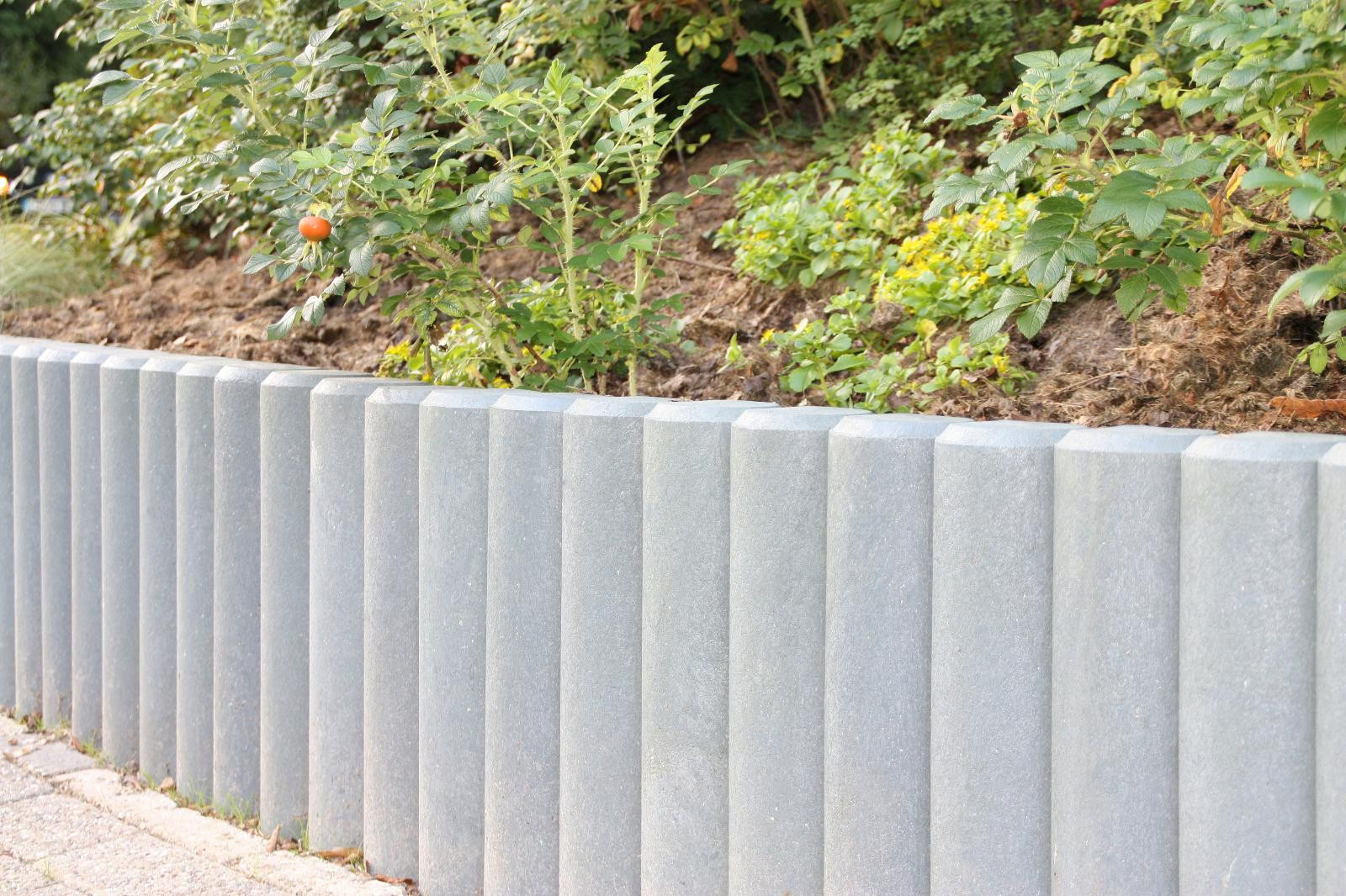 Ogee palisade