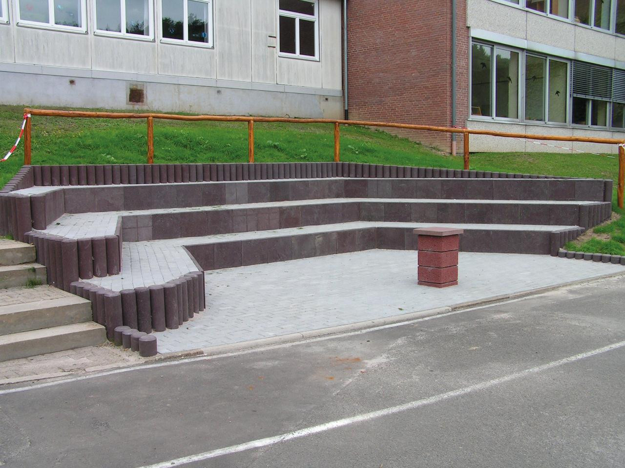 L-panels