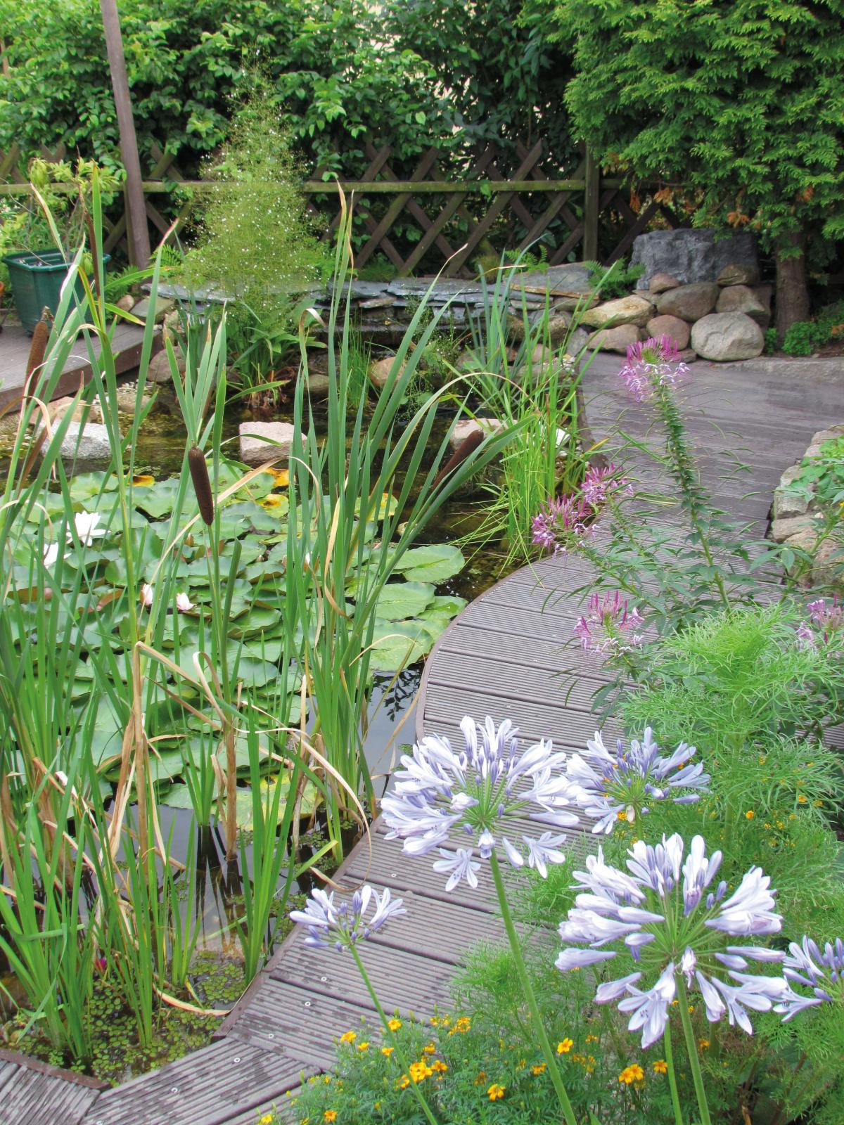 Footpath plank (with tongue & groove)