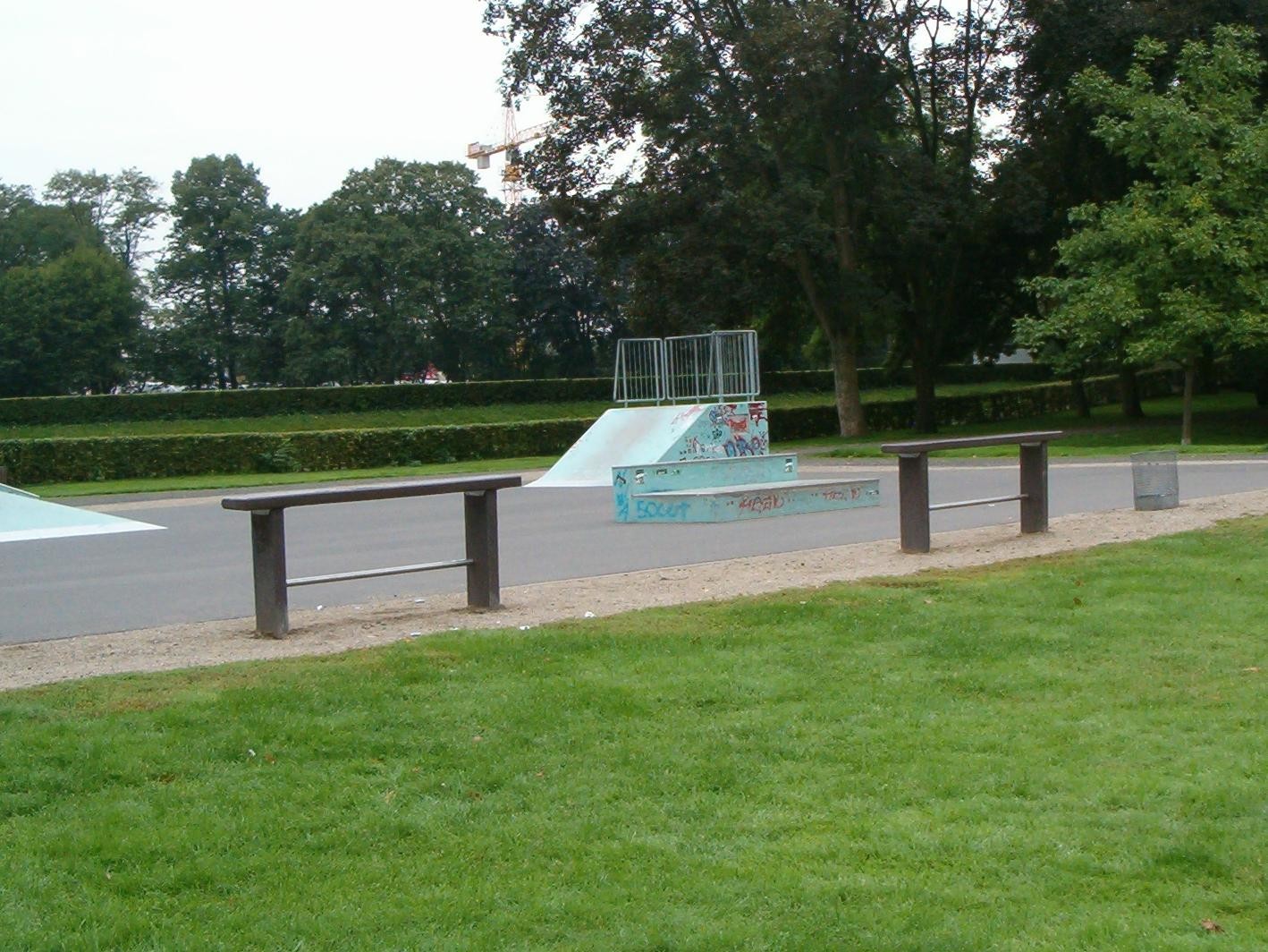 Collodi skater bench