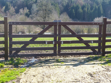 Pasture Fence gate